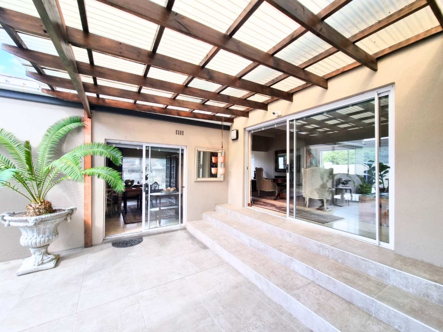 4 Bedroom Property for Sale in Vermont Western Cape